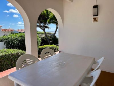 422f25fc-03b0-4a5f-9633-a81453dc466d